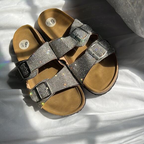 Diamond embellished slides NWT sz 6 1/2‎ - Picture 5 of 5